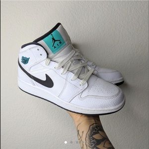 Meet your Posher, Jacqueline